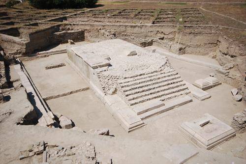 откриен храмот на Изида во Стоби